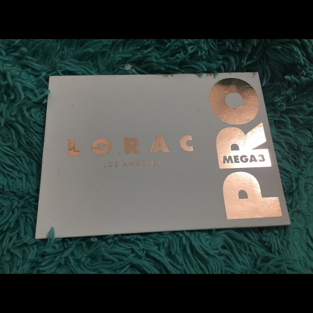 LORAC Mega Pro 3 Palette
